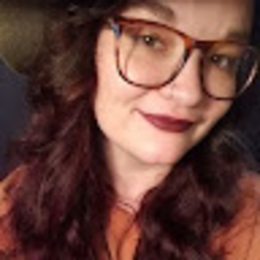 Meet your Posher, Hayley